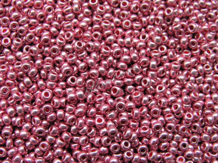 Бисер Preciosa 18598 темно-розовый металлик